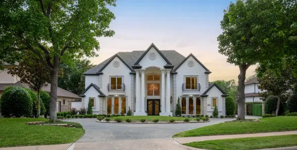 5809 Golden Leaf Court, Plano, TX 75093