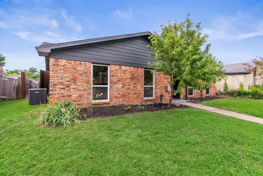 3126 Tres Logos Lane, Dallas, TX 75228 - #2