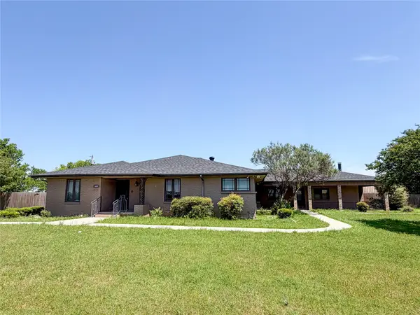 469 Pioneer Road, Rhome, TX 76078