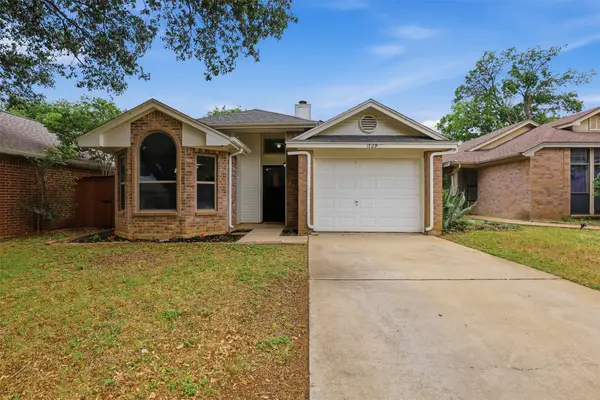 1729 Woodhall Way, Fort Worth, TX 76134