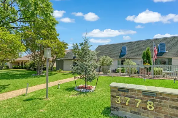 3778 Weeburn Drive, Dallas, TX 75229