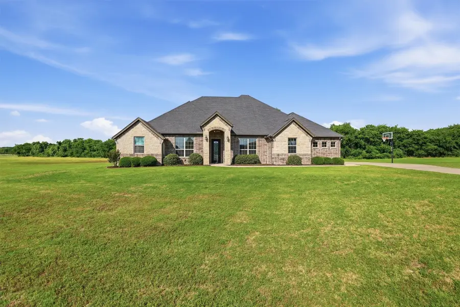 1101 W Iberian Court, Granbury, TX 76048 - #3