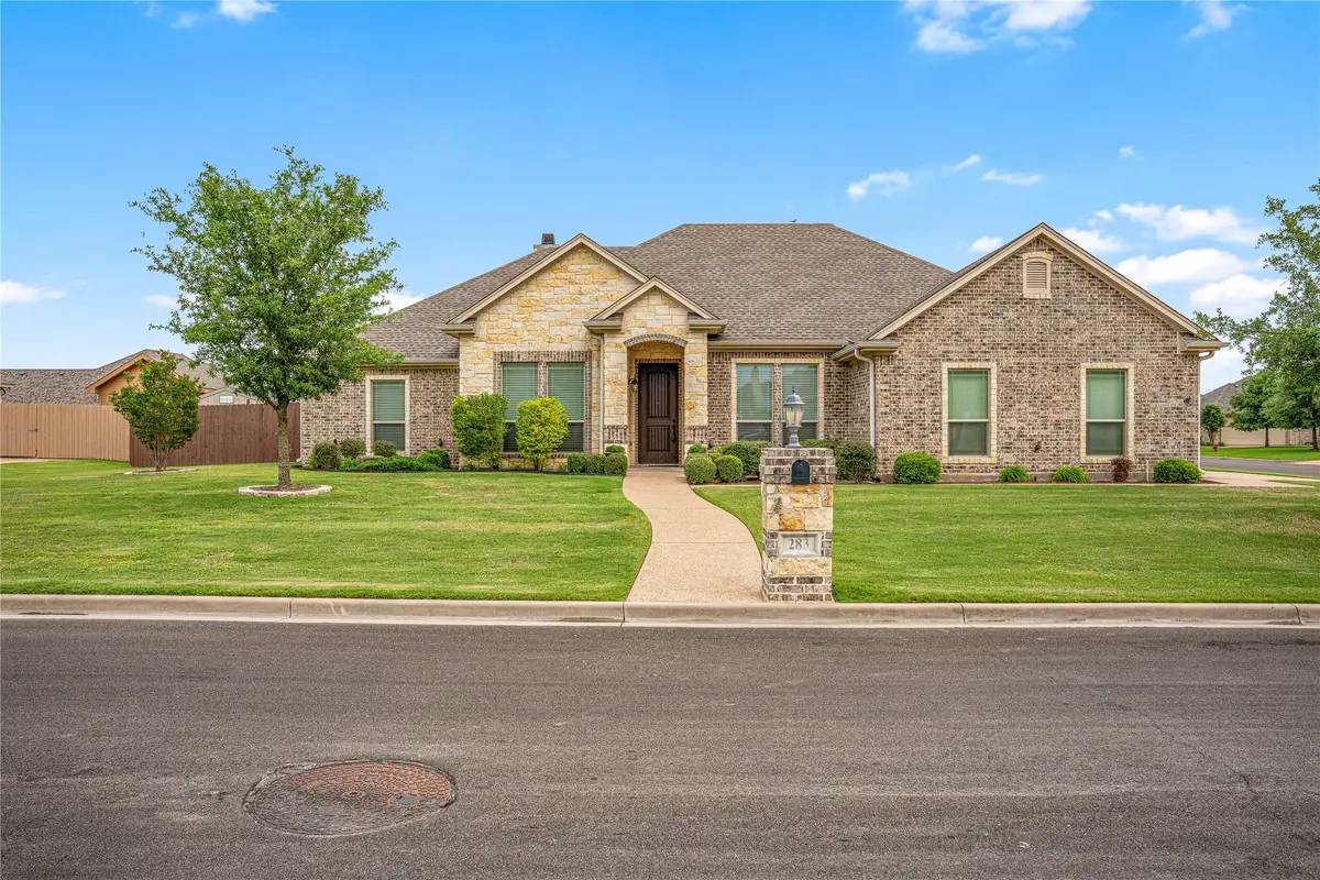 283 Briarleaf Circle, Hewitt, TX 76643 - #1
