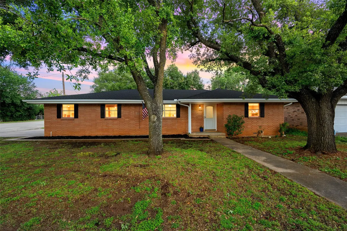 1400 W 6th Street, McGregor, TX 76657 - #1