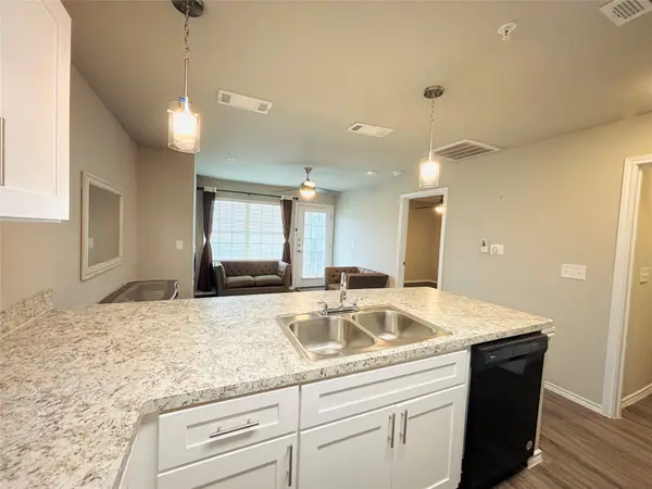 6108 Abrams Road #202, Dallas, TX 75231
