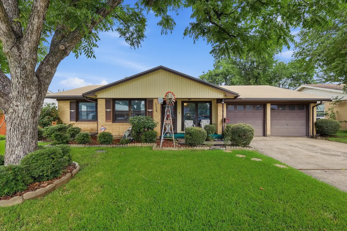 13649 Birchlawn Drive, Farmers Branch, TX 75234 - #1