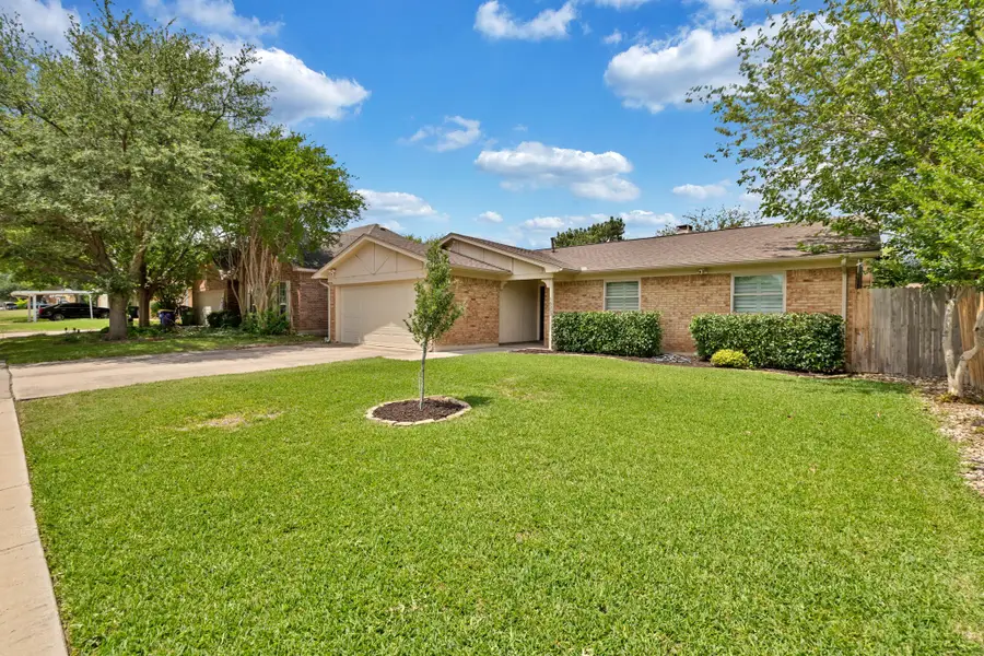 6553 Blue Grass Drive, Watauga, TX 76148 - #3