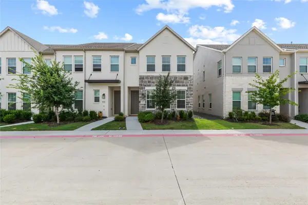 9924 Hennings Street, Irving, TX 75063