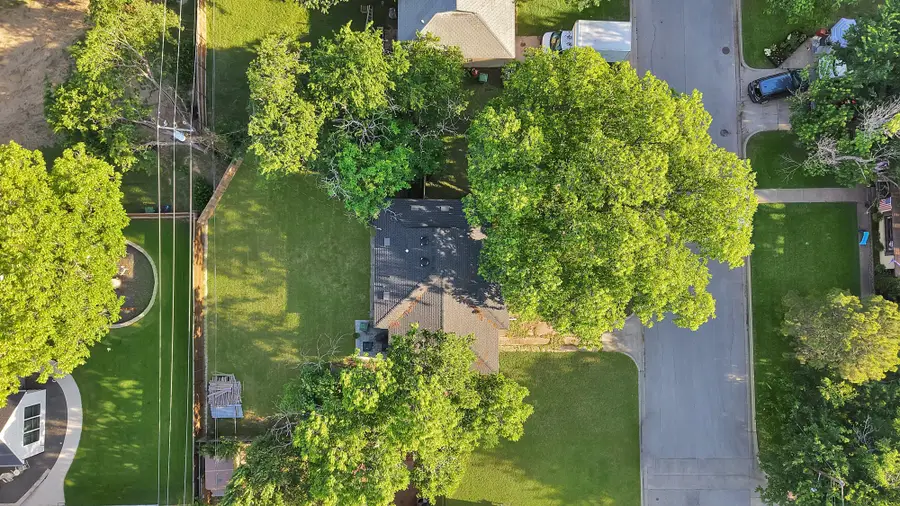 1103 Bellaire Drive, Grapevine, TX 76051 - #2