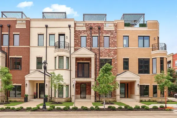 218 E Dallas Road #104, Grapevine, TX 76051
