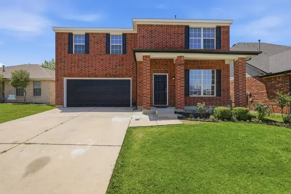 7104 Starwood Drive, Fort Worth, TX 76137
