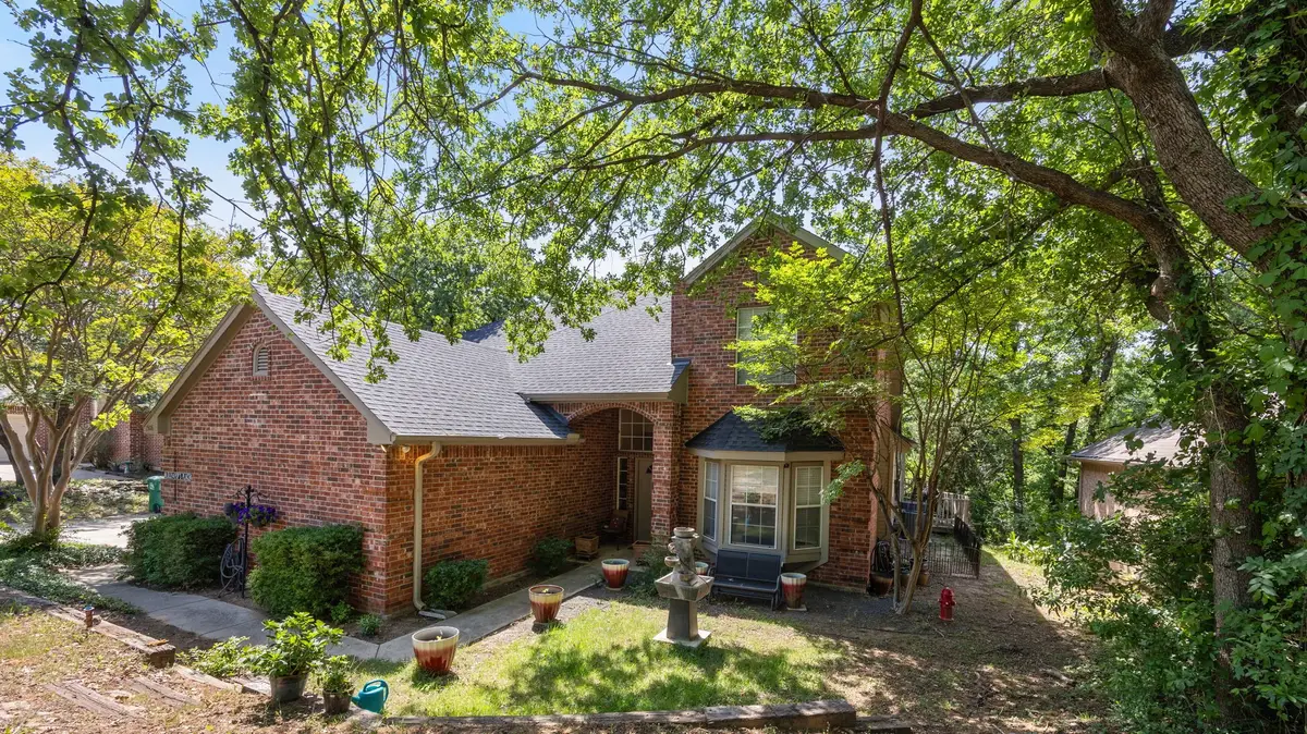 1508 Valley Creek Road, Denton, TX 76205 - #1
