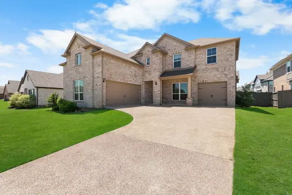 3909 Switchgrass Grove, Venus, TX 76084