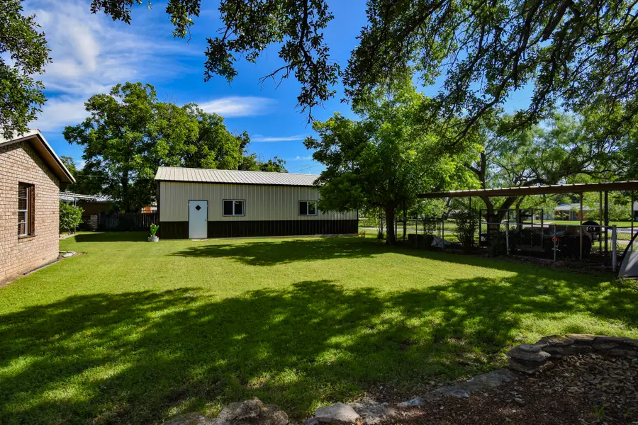 2013 S Walnut, Brady, TX 76825 - #3