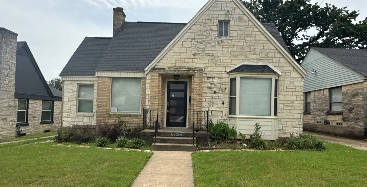 1214 E Waco Avenue, Dallas, TX 75216 - #1