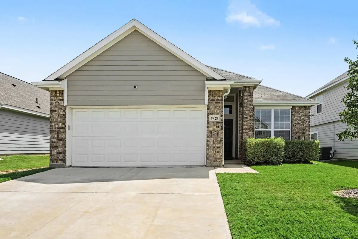 9828 Dynamics Drive, Fort Worth, TX 76131 - #1