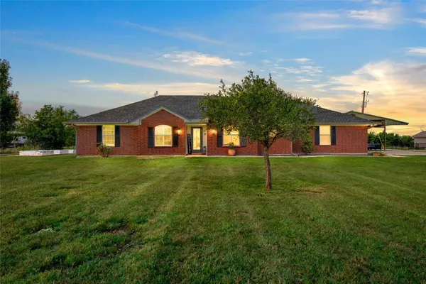 274 Dove Hill Lane, China Spring, TX 76633