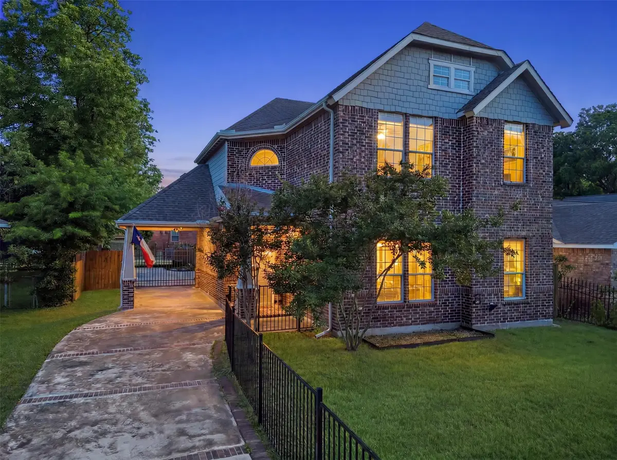 612 W 8th Street, Dallas, TX 75208 - #1