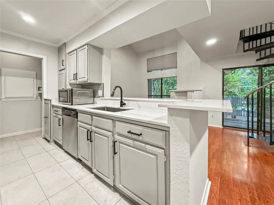 5840 Spring Valley Road #602, Dallas, TX 75254 - #2