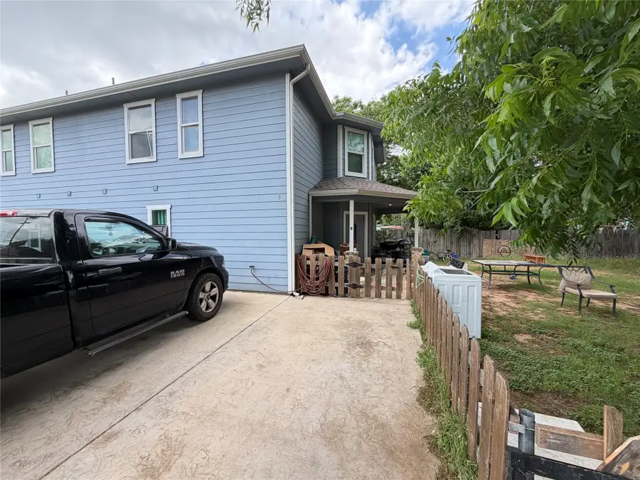 602 Sabine Avenue, Cleburne, TX 76031 - #3