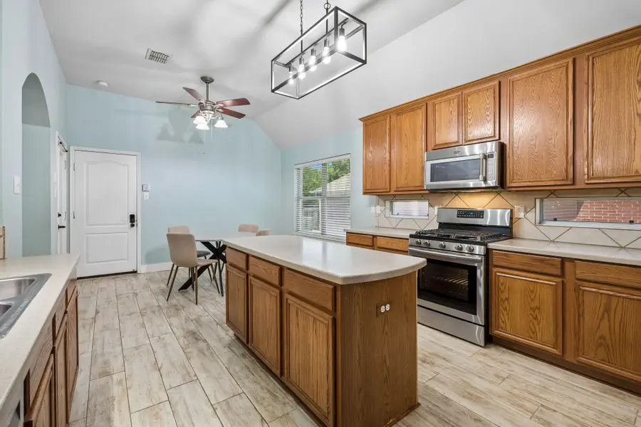 1305 Stanford Drive, Rockwall, TX 75087 - #2