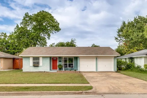 607 N Cottonwood Drive, Richardson, TX 75080