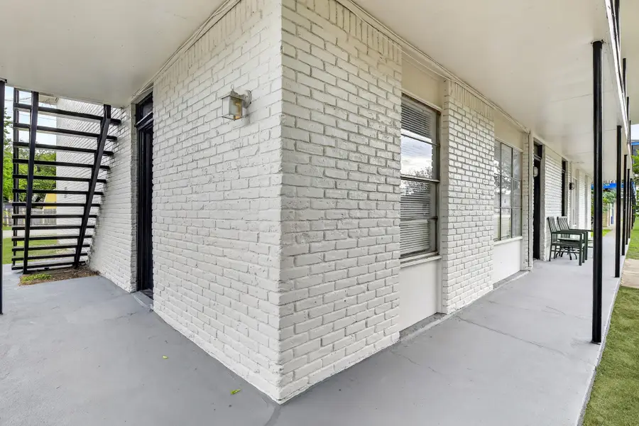 3016 Tudor Lane, Irving, TX 75060 - #3