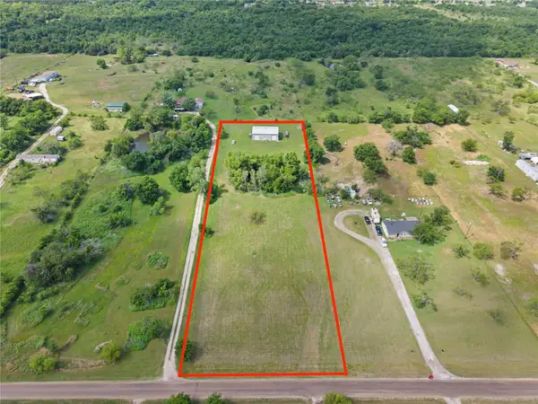 E5-C-1 Pam Lane, Terrell, TX 75161