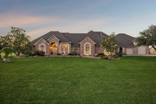 174 King Ranch Court, Fort Worth, TX 76108