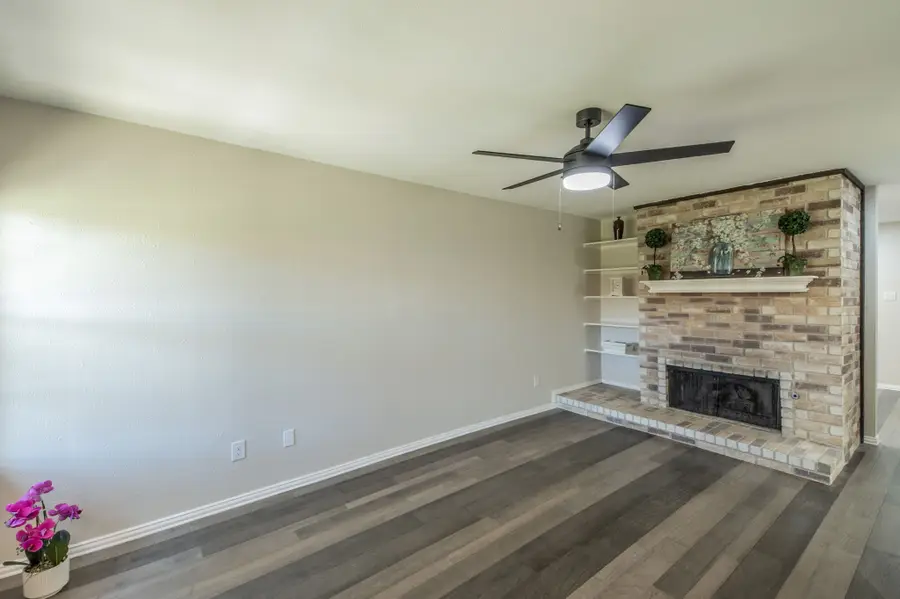 4450 Wind River Lane, Garland, TX 75042 - #2