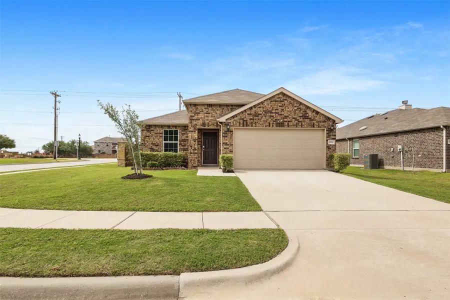 1914 Waggoner Drive, Aubrey, TX 76227 - #3