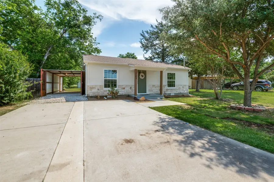 203 S Waxahachie Street, Mansfield, TX 76063 - #2