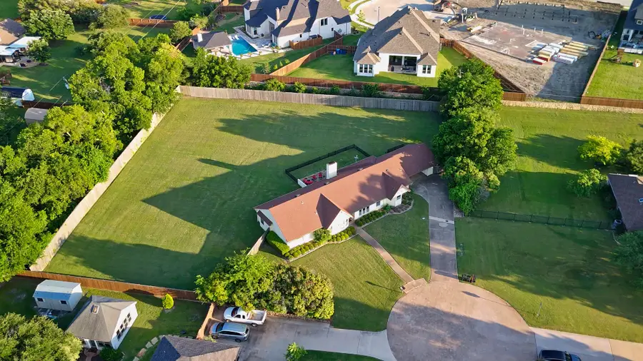 10 Park Central Circle, Rockwall, TX 75087 - #2