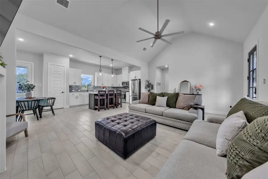 2004 Willy Dilly Road, Springtown, TX 76082 - #2