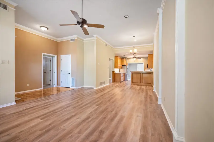 2621 Cummings Drive, Bedford, TX 76021 - #2