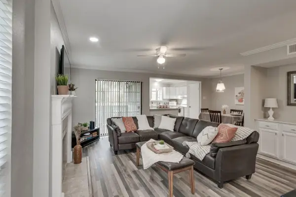 15151 Berry Trail #401, Dallas, TX 75248