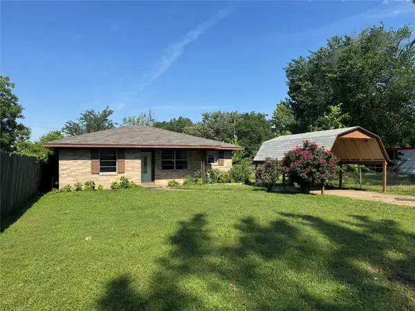 560 26th Street Sw, Paris, TX 75460
