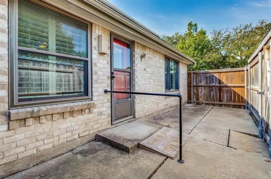 13853 Leinsper Green Street, Dallas, TX 75240 - #3