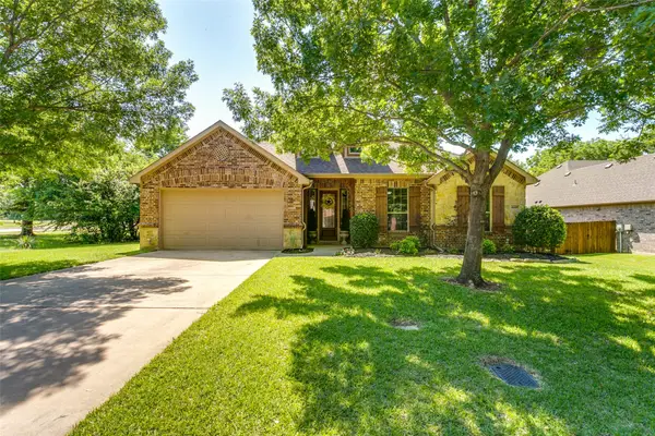 4609 Walnut Street, Flower Mound, TX 75028