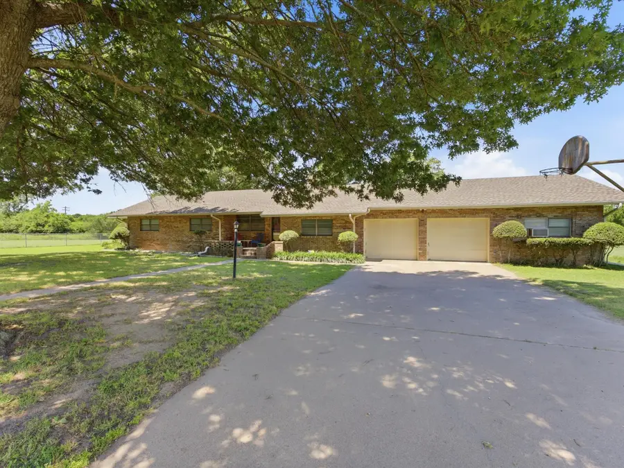7642 Tx-175, Montague, TX 76251 - #2