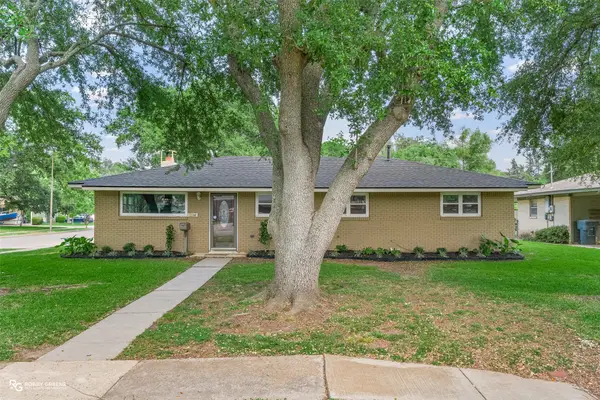 2214 Wakefield Avenue, Bossier City, LA 71111