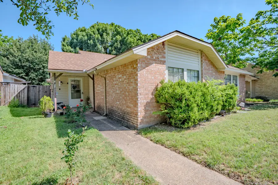 7105 Pineberry Road, Dallas, TX 75249 - #2