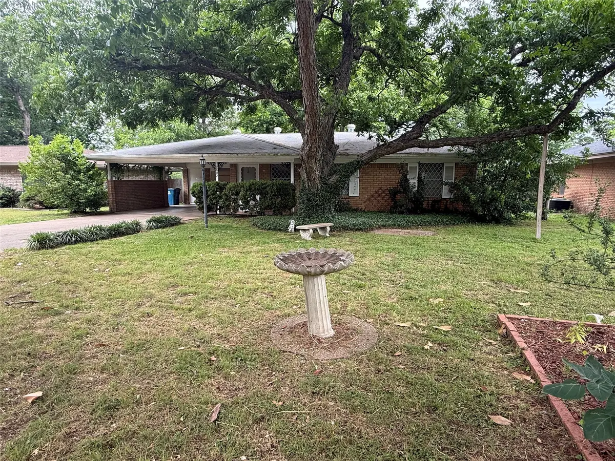 2402 W 5th Avenue, Corsicana, TX 75110 - #1