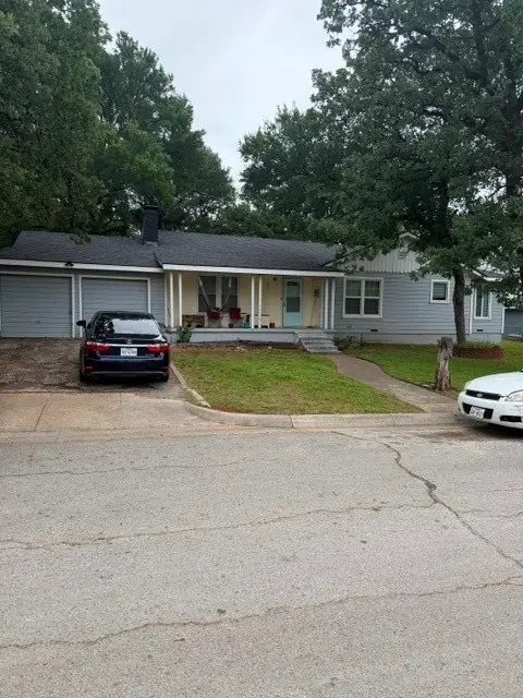 2841 Haynie Street, Fort Worth, TX 76112