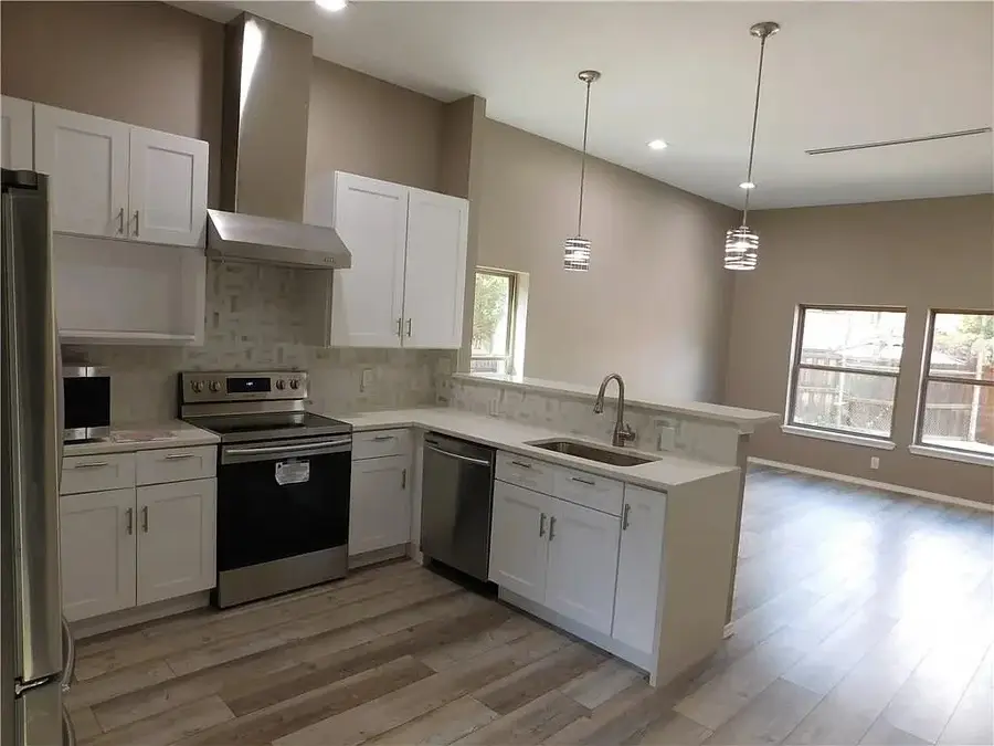 2240 Jackson Circle #B, Carrollton, TX 75006 - #3
