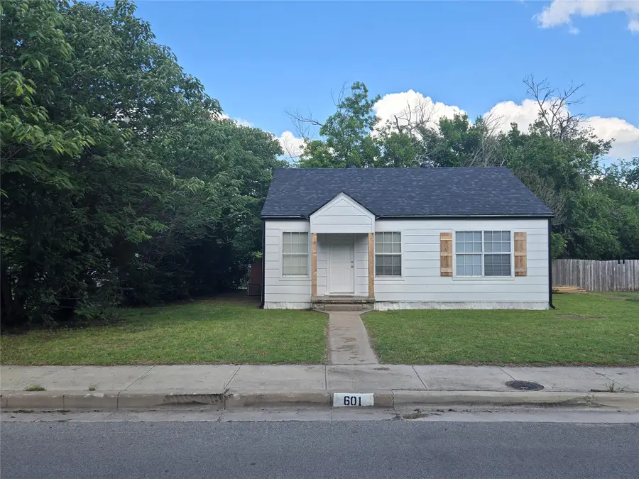 601 S Rusk Street, Weatherford, TX 76086 - #2