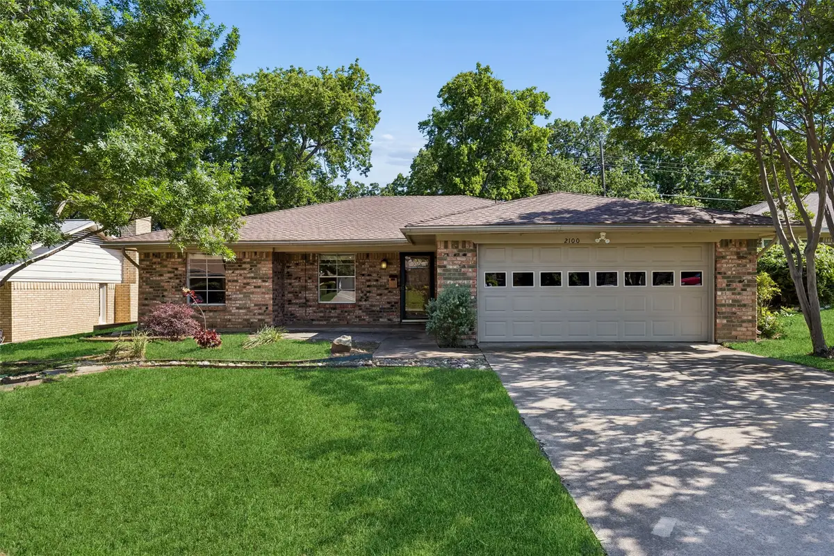 2100 Sandy Lane, Irving, TX 75060 - #1