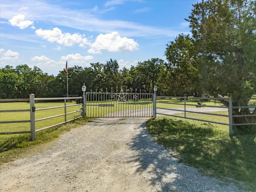 3275 Finis Road, Graham, TX 76450 - #2