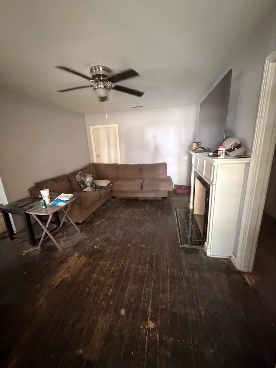 203 E Dallas Street, Hutchins, TX 75141 - #3