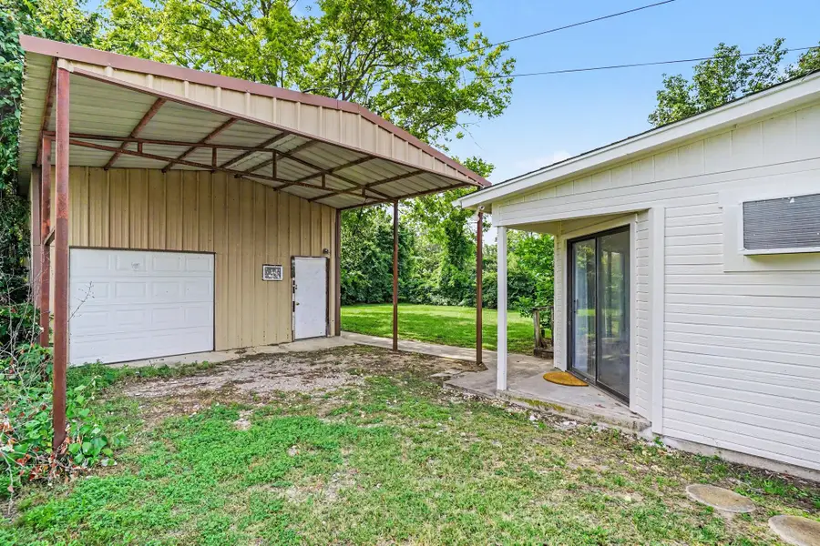 324 Ashwood Street, Azle, TX 76020 - #3